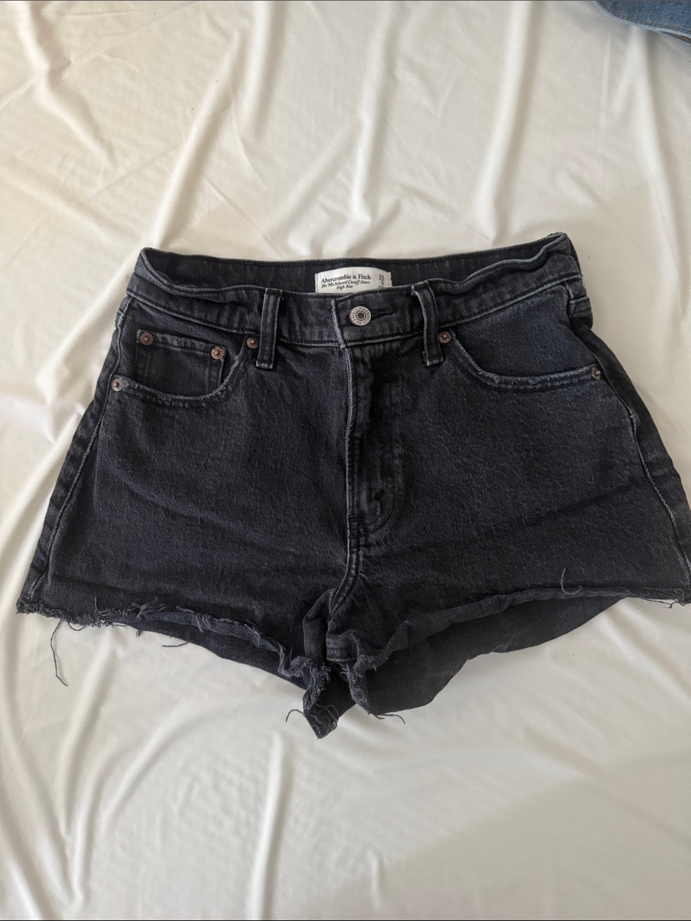 Abercrombie Curve Love 90s Cutoff Relaxed Black Denim Shorts